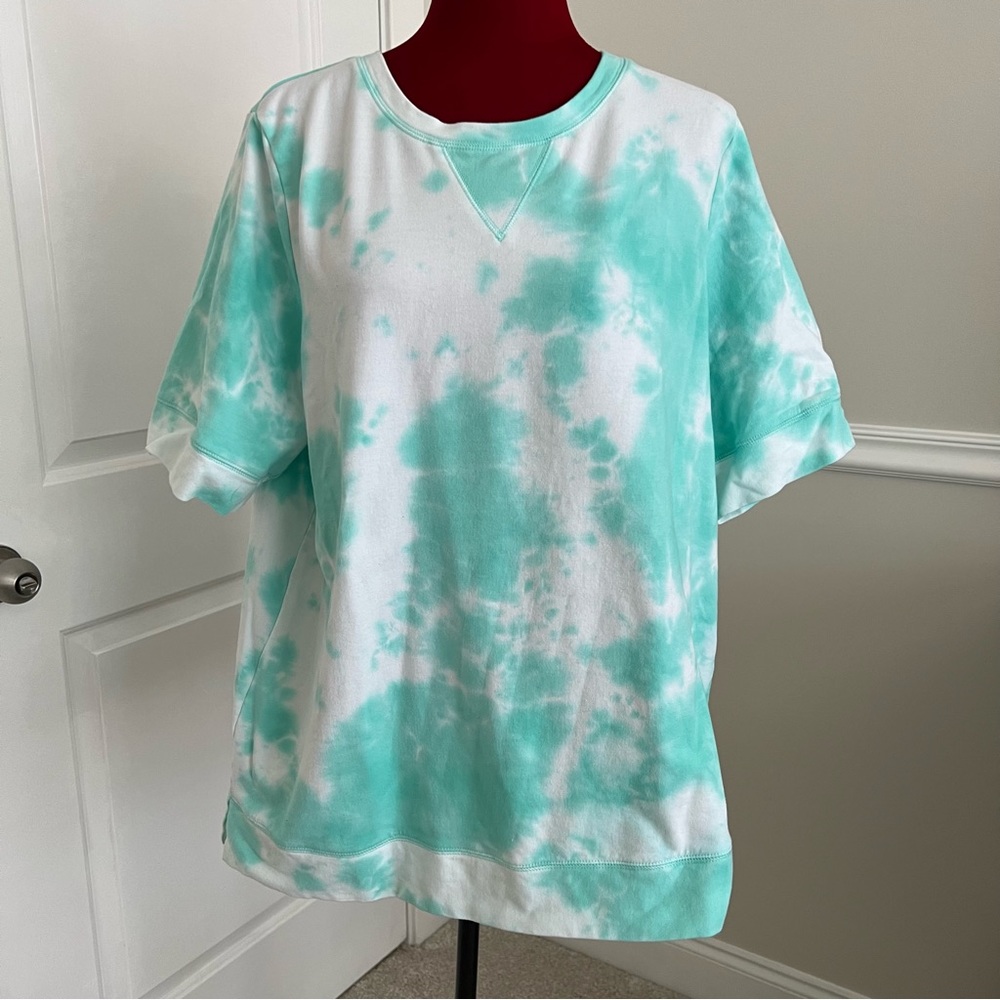 Kim Gravel tie dye elbow sleeve sweatshirt💚🤍🩵